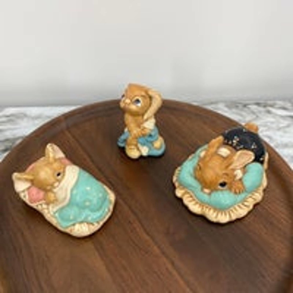PENDELFIN RABBIT BUNNY FIGURINES ENGLAND Lot of 3 Totty Dodger Peeps